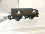 Hornby R6806 OO Gauge GWR 3 Plank Wagon 34920