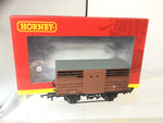 Hornby R6839A OO Gauge BR 10t Bulleid Cattle Wagon 53908