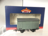 Bachmann 38-081B OO Gauge BR 2+2 Vent Van M523351