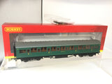 Hornby R4735 OO Gauge SR Maunsell Corridor Third Class Coach 1216