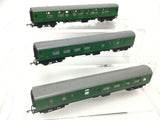 Hornby R622A/R623A OO Gauge SR Green Mk 1 Coaches x3