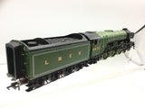 Hornby R3336 OO Gauge LNER Green A3 Flying Scotsman Return to Steam DCC