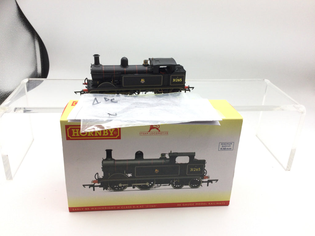 Hornby R3631 OO Gauge BR Black Wainwright H Class 31265