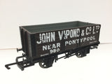 Hornby R6812 OO Gauge 7 Plank Wagon John Vipond