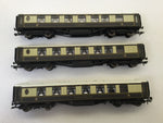 Hornby R1073 OO Gauge Set of 3 Pullman Coaches