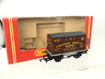 Hornby R6013 OO Gauge LMS Conflat Wagon with Container