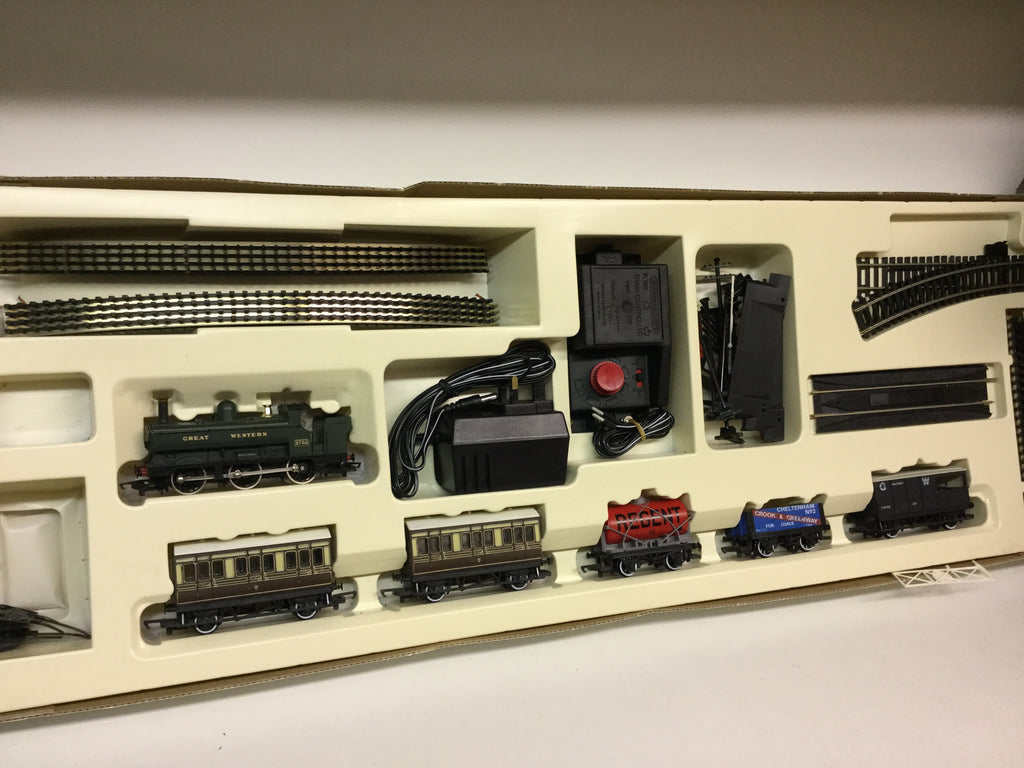 Hornsby GWR Mixed Traffic Train Set (Lot of Accessories See selling Pics)