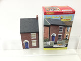 Hornby R8644 OO Gauge Left Hand Low Relief Terraced House