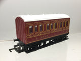 Hornby R1068 OO Gauge MSLR 4 Wheel Coach