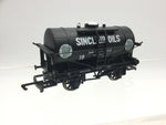 Hornby R6854 OO Gauge 14t Tank Wagon Sinclair Oils