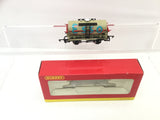 Hornby R6514 OO Gauge 14t Tank Wagon Esso