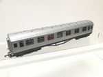 Hornby R872 OO Gauge Silver Jubilee Stanier Coach E1582