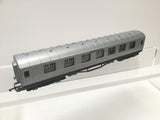 Hornby R872 OO Gauge Silver Jubilee Stanier Coach E1582