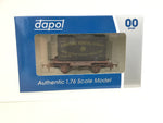 Dapol 4F-037-008 OO Gauge GWR Conflat Wagon & Container K-1674 Weathered